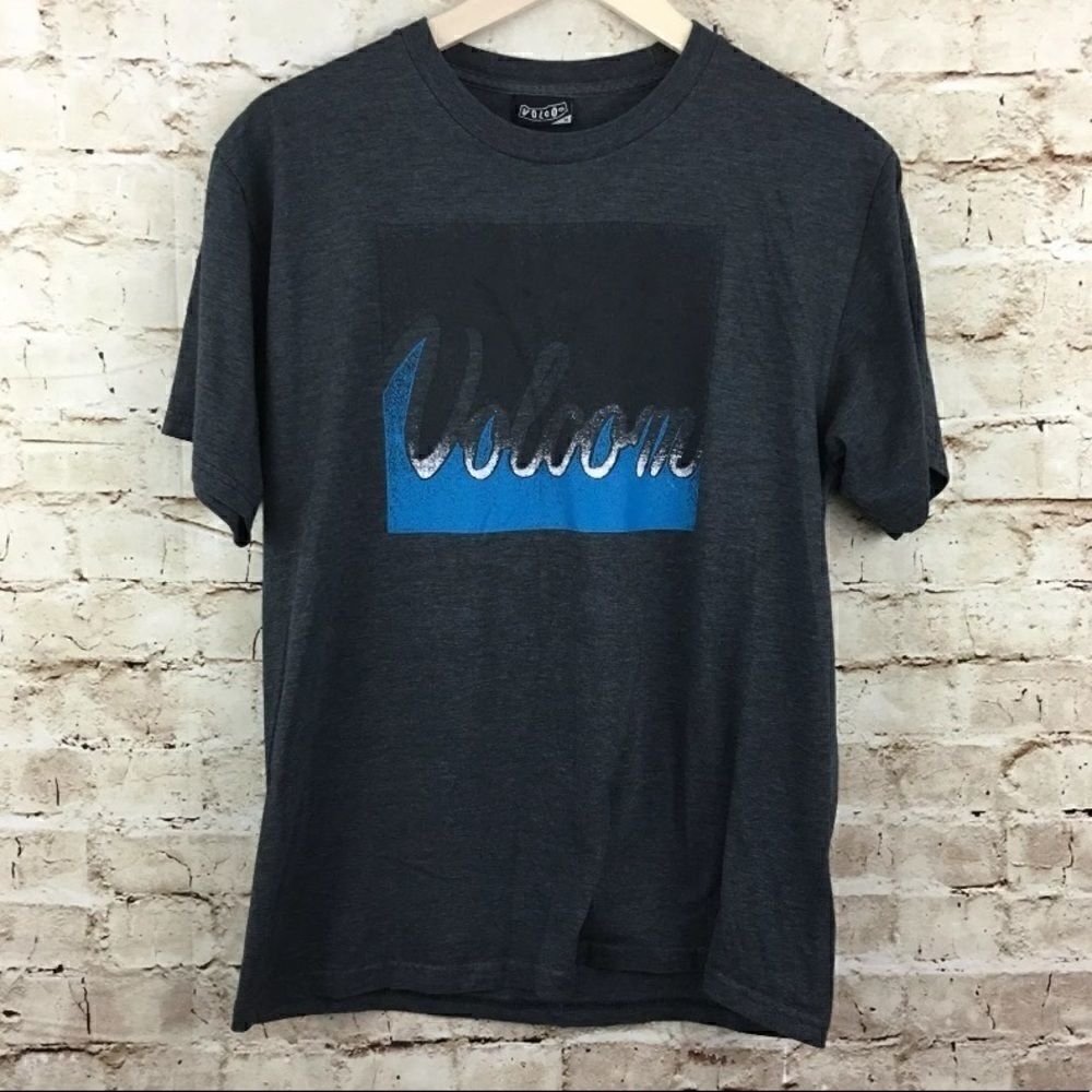 Volcom graphic t shirt bundle - Picture 3 of 7
